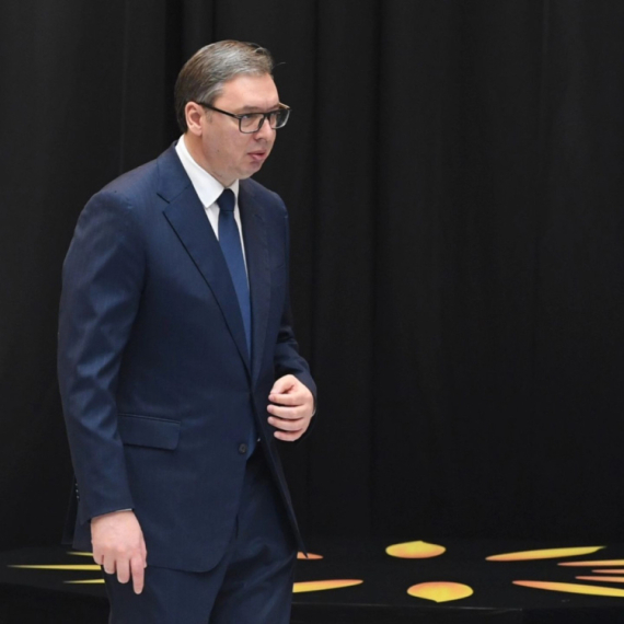 Vučić će posetiti Dačića u bolnici