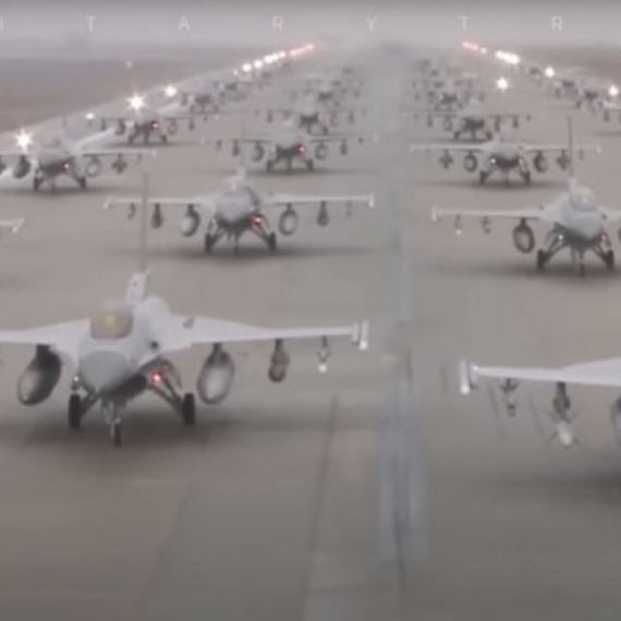 Veliko povlačenje američkih aviona: Da li je vojna intervencija na pomolu?