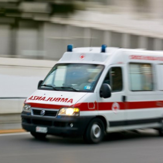 Hitna pomoć: Tri osobe lakše povređene u udesima u Beogradu