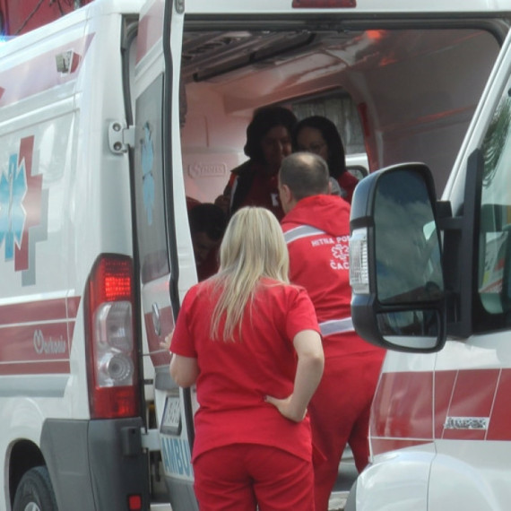 Tužilaštvo istražuje smrt devojke u Budvi, oglasila se i Hitna pomoć; Poznati detalji tragedije