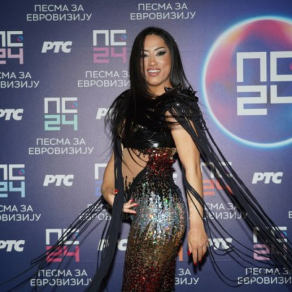 Ovo je pesma "Jugoslavija", kojom je Zejna razbesnela Albance VIDEO