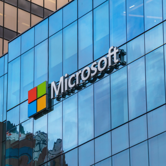 Microsoft priznao: Dozvolili bismo da Tramp špijunira podatke Evropske unije