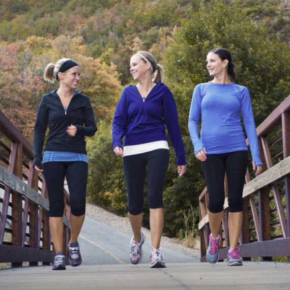 Naučnici otkrili koji način hodanja najviše pomaže srcu: Bićete iznenađeni