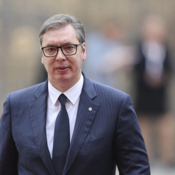 "Velika i snažna borba traje"; Vučić u Njujorku: Sastao se sa timom diplomata