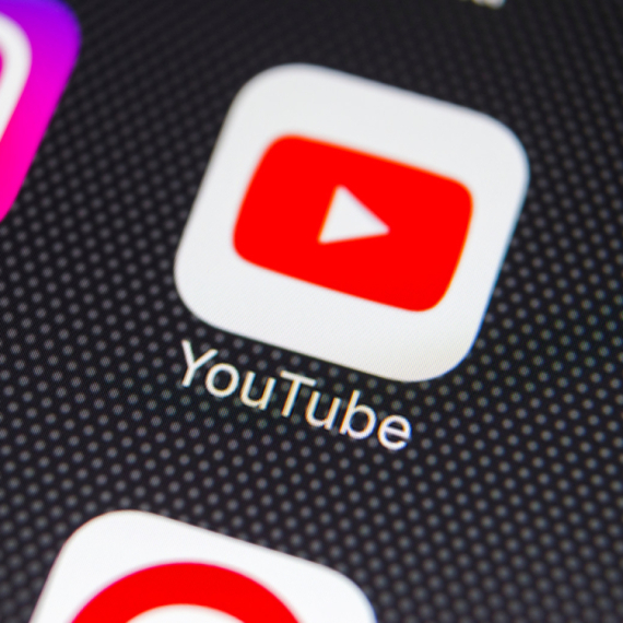 Pesma najgledanijeg video-spota u istoriji Jutjuba oslobođena optužbi za plagijat VIDEO