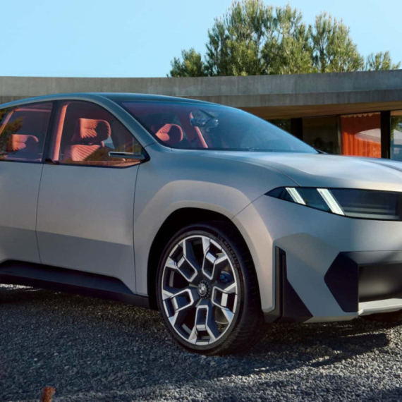 Novi BMW imaće kineski "mozak"