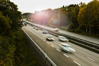 Slika za Haos na putevima u Srbiji – kamion vozi u kontrasmeru na auto-putu VIDEO