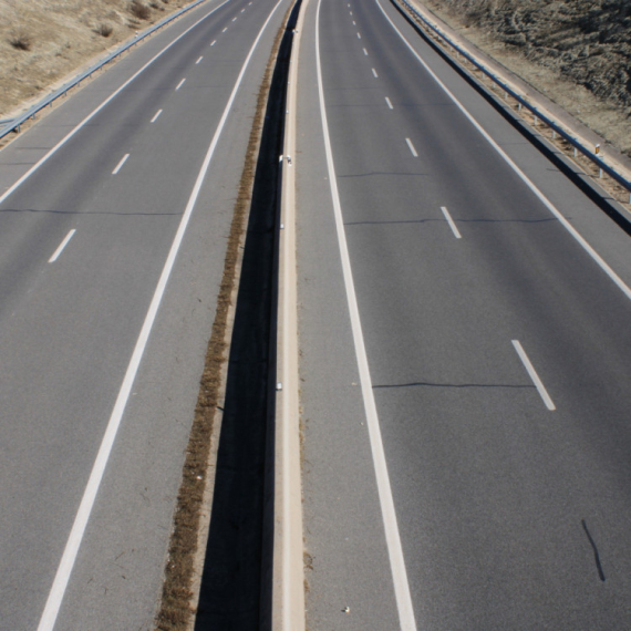 Velika Britanija dodaje samo 65 milja auto–puta za 10 godina