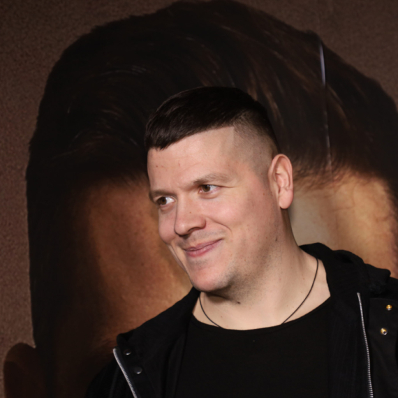 Sloba Radanović objavio sramne poruke: Zbog rata ne može nazad u Srbiju FOTO