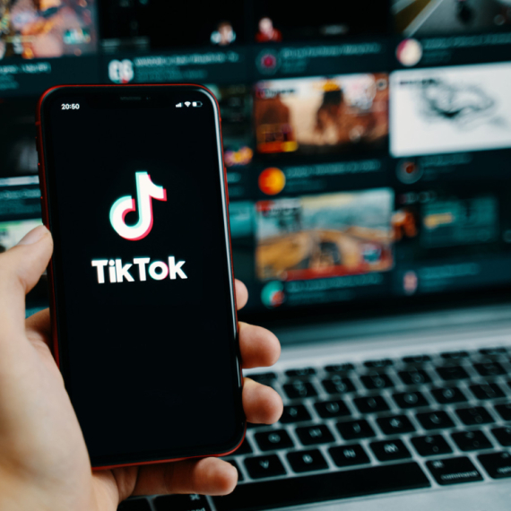 Tiktok i Meta prekršili zakon
