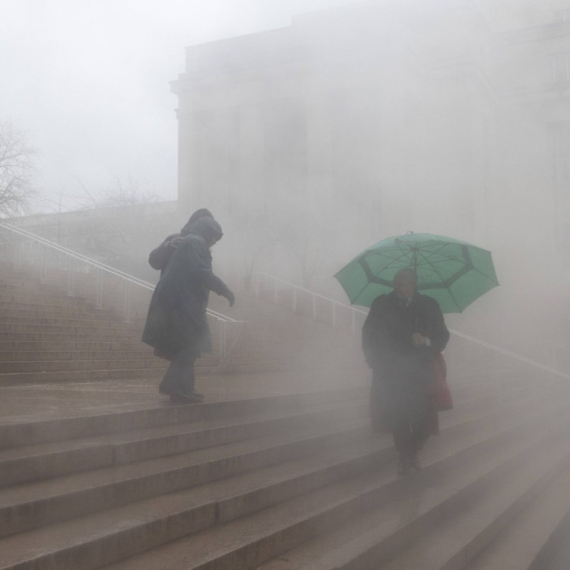 Stravično nevreme: Pola miliona ljudi bez struje; Ima mrtvih FOTO