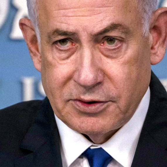 Napad Irana na Izrael pruža Netanjahuu slamku spasa, analiza Džeremija Bouena