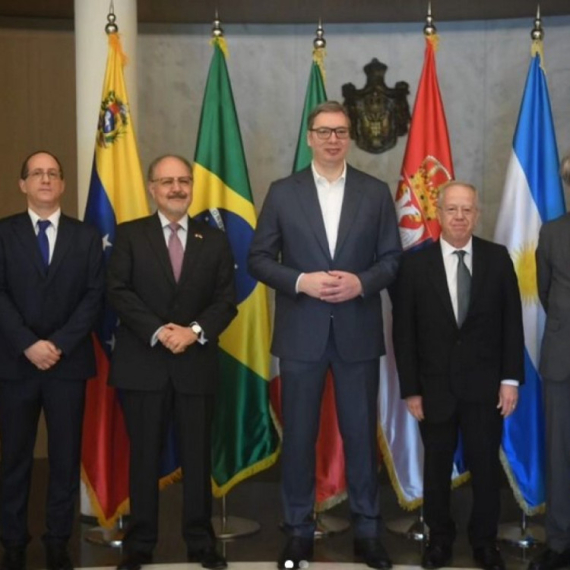 Vučić hosted ambassadors of South American countries PHOTO