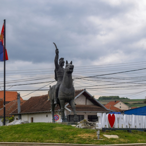 Nova runda: Nastavljeni pregovori o zabrani upotrebe dinara na KiM