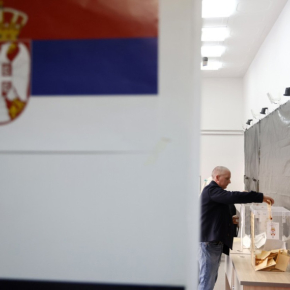 Apsolutna pobeda Srpske napredne stranke: Na izborima mesnih zajednica odneli 456 glasova
