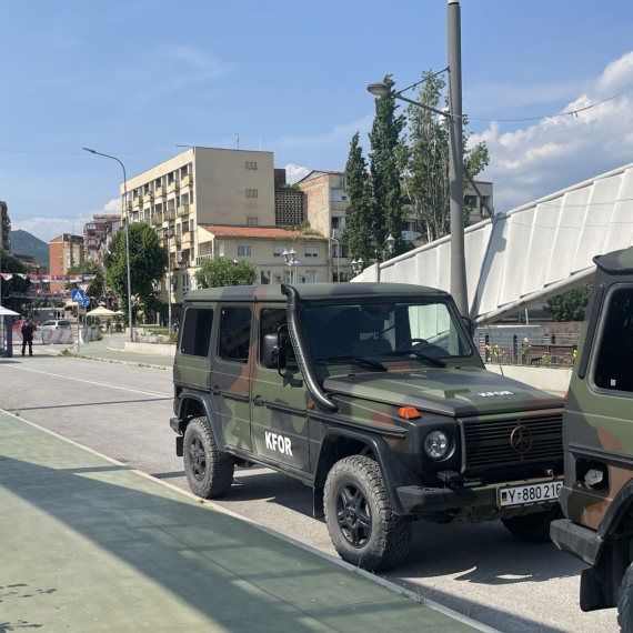 Srpska lista predala peticiju predstavnicima međunarodne zajednice