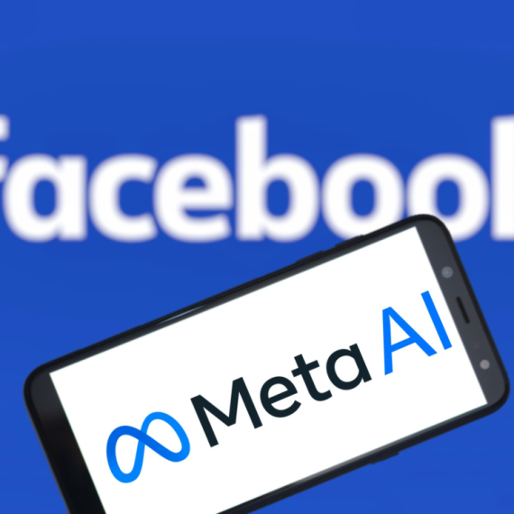 Kineska firma preplavila Facebook oglasima za AI "deepfake" pornografiju