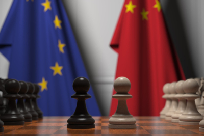 Slika za Kina zapretila EU
