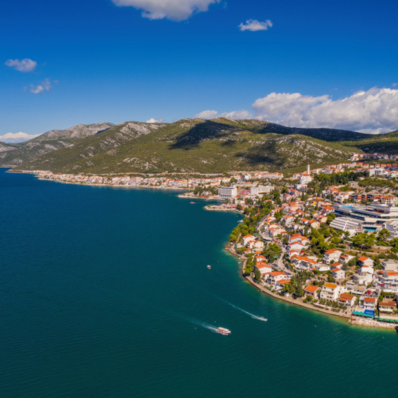 Video jedne Amerikanke izazvao rat na mrežama: Čiji je Neum? VIDEO