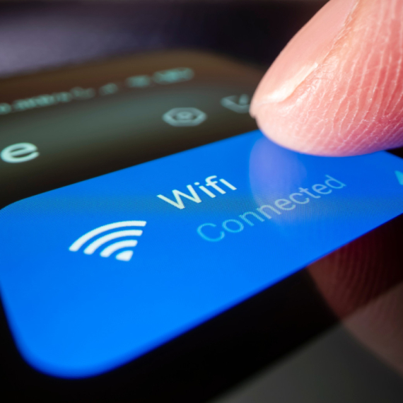 Kraj za "mrtve zone" i kočenje: Novi Wi-Fi 8 rešava problem koji nas sve nervira