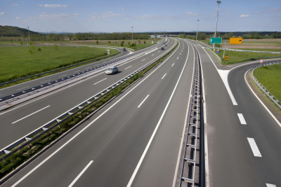 Slika za Zeleno svetlo za treću deonicu auto-puta prema Srbiji: Niče 49 kilometara, 10 tunela i 25 mostova