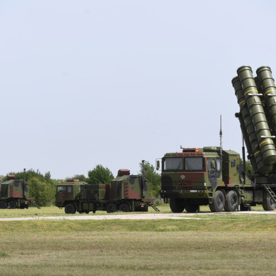 Ceo svet hvali srpsku namensku industriju: Zato napadi na Vučića – žele da sruše uspravljenu Srbiju VIDEO