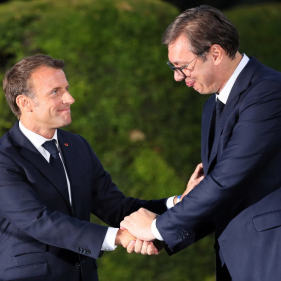 "Rešavamo ključna pitanja"; "Dok svet bruji o sukobima, mi moramo da čuvamo državu"