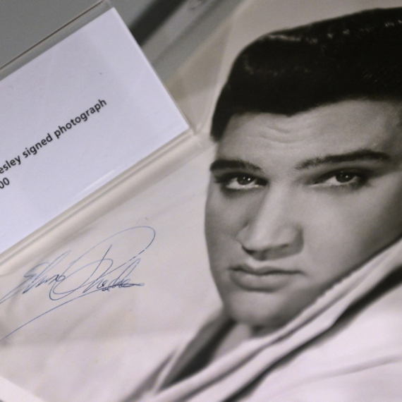 Misteriozna smrt najveće zvezde šokirala sve: "Lice mu je bilo ljubičasto, oči širom otvorene i krvavo crvene"