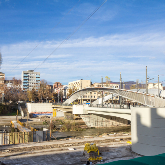 NATO: "Decision on opening the bridge in Mitrovica must take into account the needs of all communities"