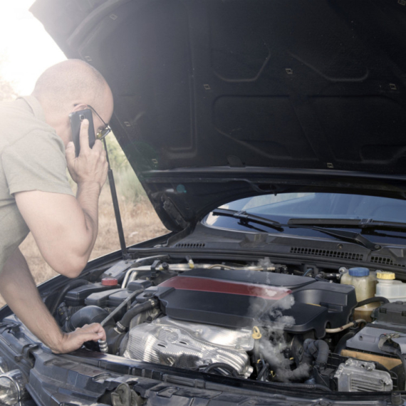 Šta da radite kad se pregreje motor? Mnogi prave istu veliku grešku