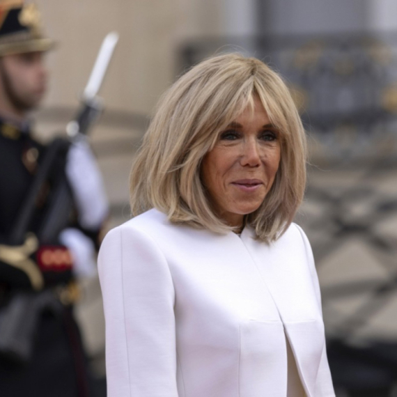 Feministkinje podnele tužbu protiv Brižit Makron