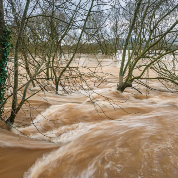 RHMZ upozorava: Vodostaji u porastu, strahuju u Mačvi i Zapadnoj Srbiji