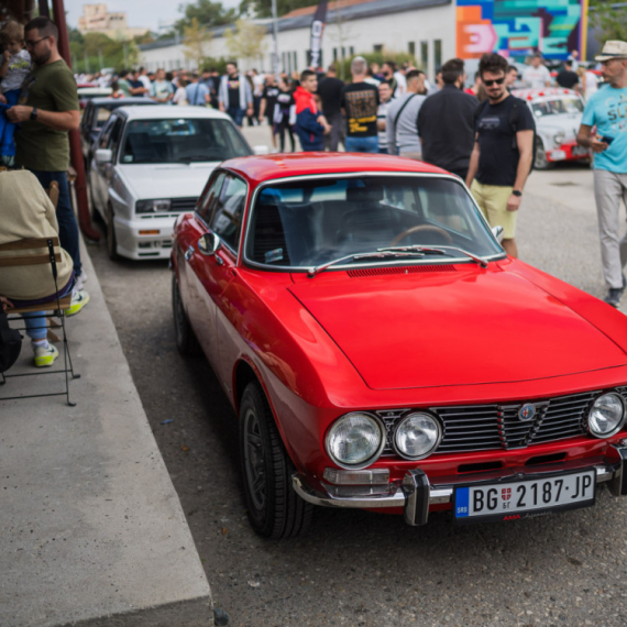 Stiže peti Cars and Coffee  na Dorćolu: Na izložbi više od 100 jedinstvenih automobila