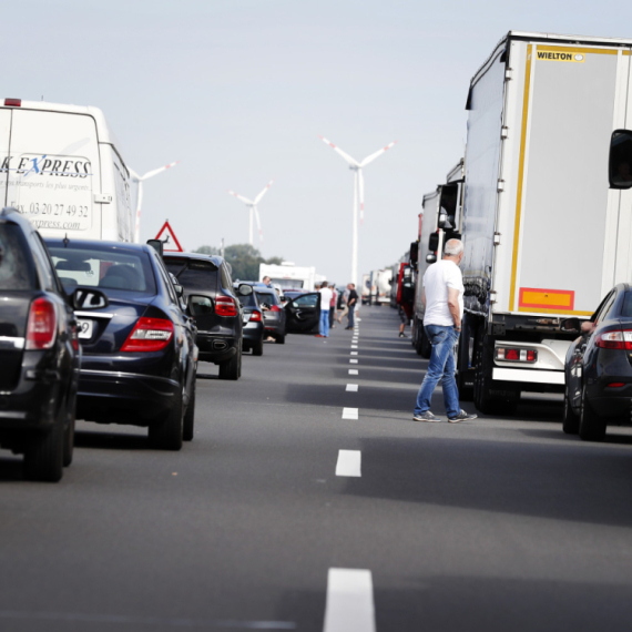 Gužva na graničnim prelazima: Kamioni čekaju i po pet sati – evo gde je najgore