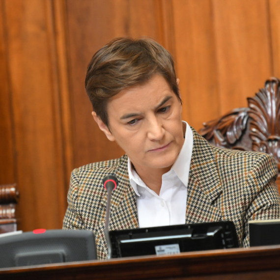 Brnabić oštra: Muzičari ponovo jašu FOTO