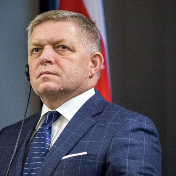 Fico presekao: Nema više pomoći od Slovačke