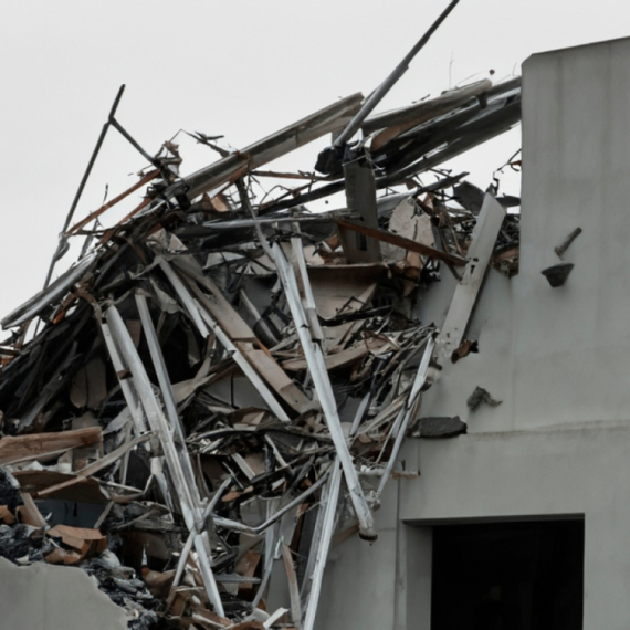 Silovit zemljotres: 6,4 stepena; Sve se treslo