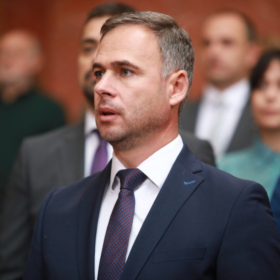 Aleksić bi da opljačka i Zaječar VIDEO