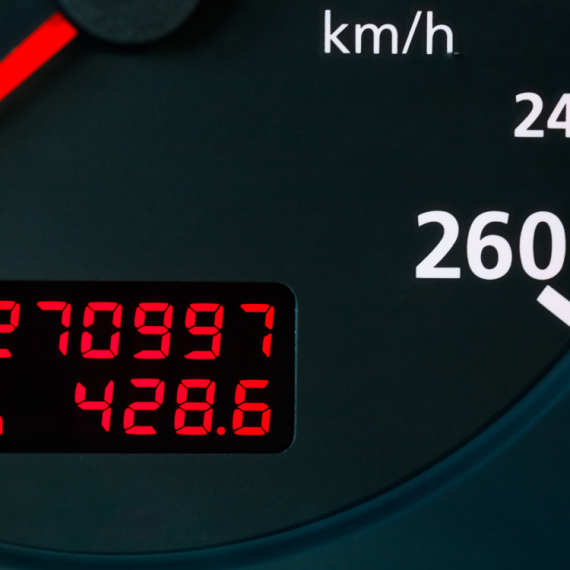 Da li vas automobil laže? Odstupanja u kilometar satu vam mogu izazvati glavobolju