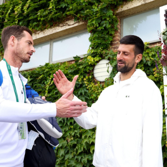 Andy Murray is Novak Djokovic's new coach!