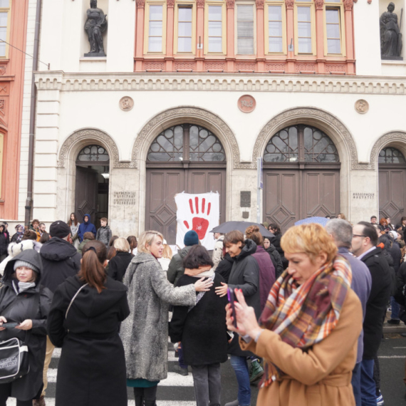 Profesor otkrio šta se dešava na fakultetima: Za sve se pitaju komisije, naučno-nastavničko veće nije održano