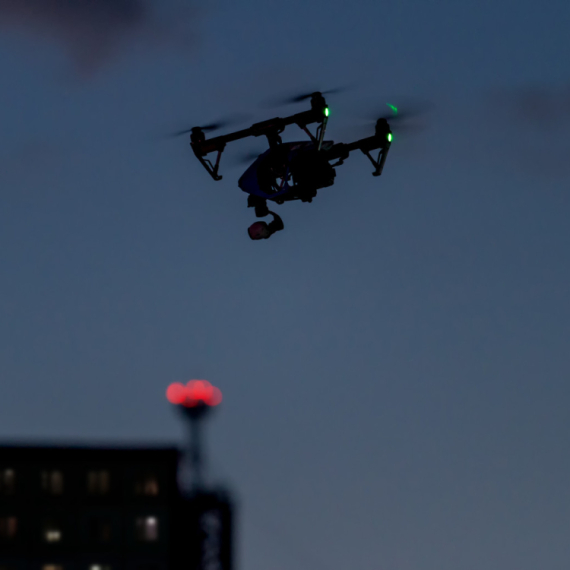 Šta se ovo dešava u Poljskoj? Oboren dron iznad zgrade Vlade