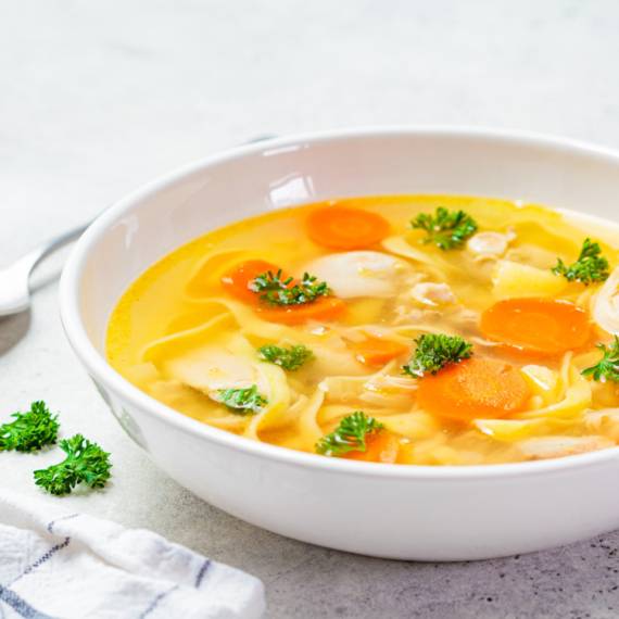 Da li pileća supa zaista pomaže kod prehlade: Konačno je otkriveno