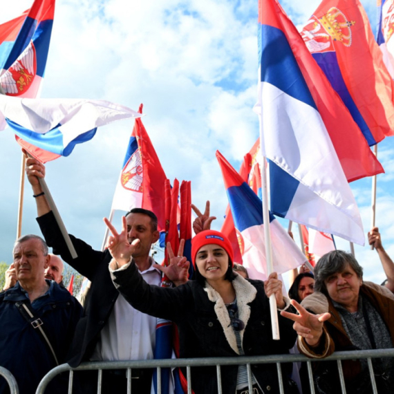 Udruženje Srba iz Čikaga ima 9 pitanja za opoziciju; "Ne dozvolite zverinju svetskom i domaćem..."