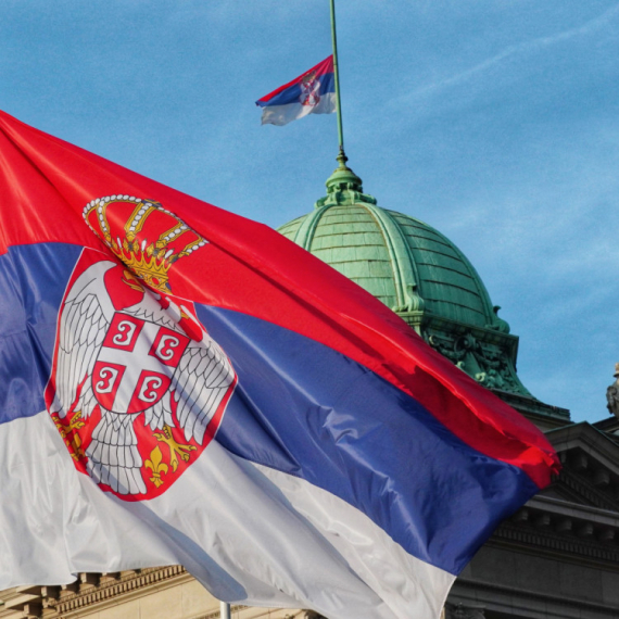 Emergency meeting of the Government of Serbia scheduled: On the proposal of Vučić, Sunday - a day of mourning