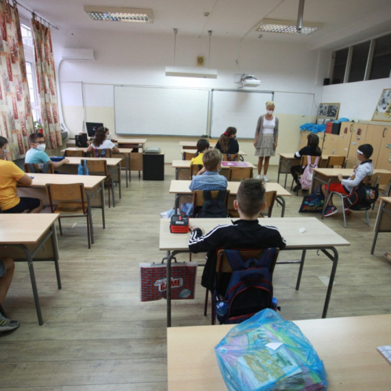 Ministarstvo prosvete objavilo: Produžava se školska godina, ali ne svima