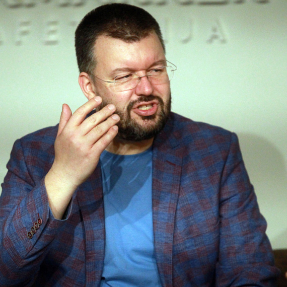 Profesor Antić: Pobeda SNS uprkos nasilju blokadera – vatra ispod kotla za dinstanje je skoro ugašena VIDEO
