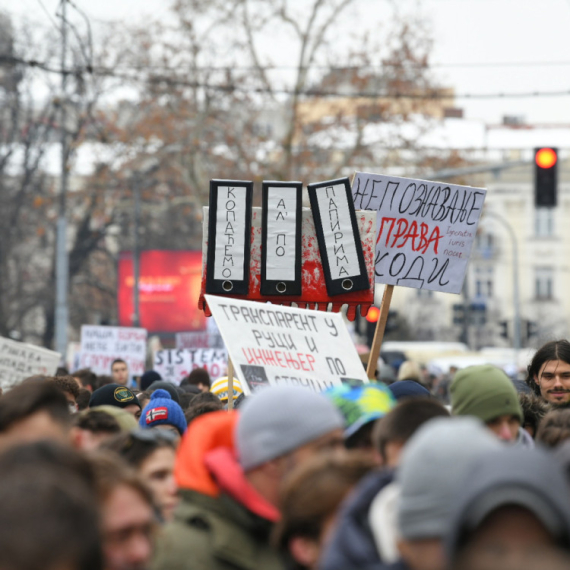 Mediji: Korumpiranog profesora hoće čelo državne akademije – protiv Bulatovića se vodi se postupak
