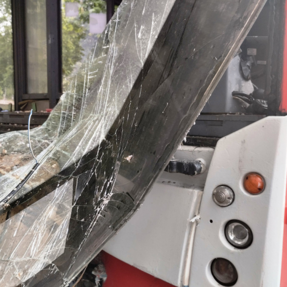 Sudarili se tramvaj i autobus u Grčkoj, povređeno najmanje 30 ljudi FOTO