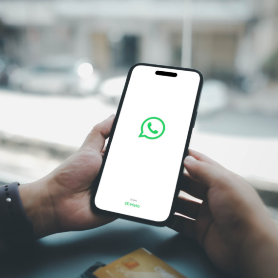 WhatsApp za iPhone uskoro dobija podršku za više naloga